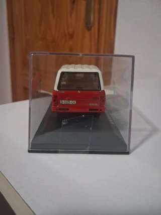 Miniatura Nissan Patrol 1:43