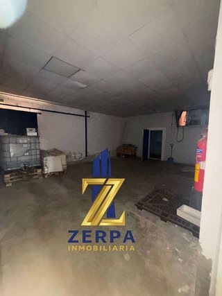 Nave industrial en venta en Centro en Alcalá de Guadaira