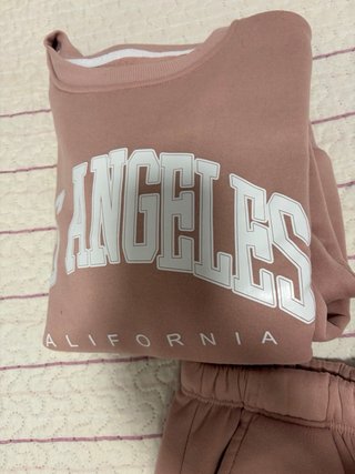 Conjunto Shein Los Angeles rosa