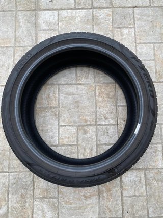 Neumáticos 225/40 R19 PIRELLI