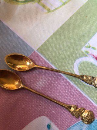 6 Bicchieri Piccoli con Cucchiaini in Ottone