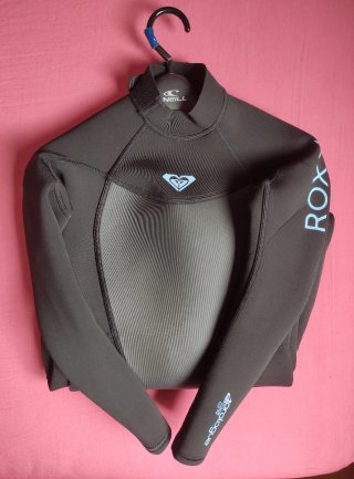 Traje de surf Roxy Prologue 3:2 Talla 4