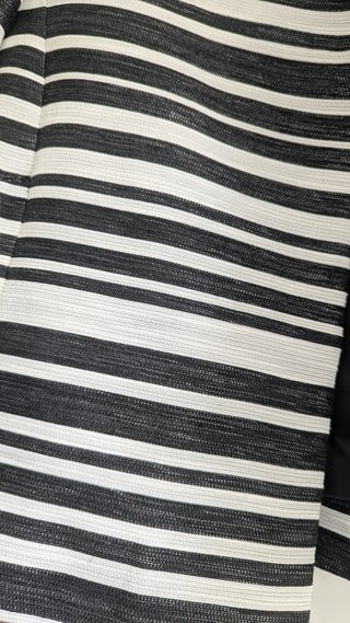 Chaqueta Zendra Rayas Blanco y Negro Talla 46