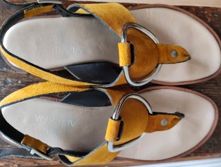 Sandalias Plumers Ocre y Plata