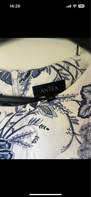 Lote 2 vestidos Antea