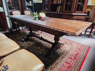 Mesa antiga em madeira maciça - extensível óptimo