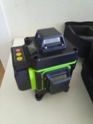 Nivel HILDA láser recargable con batería