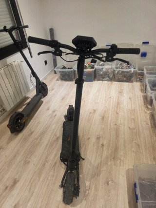 Patinete Eléctrico Negro kukirin g2 pro