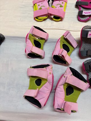 Protecciones patinaje infantil rosa