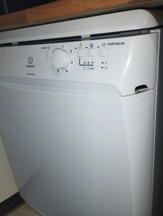 Urge Lavavajillas Indesit para reparar o despiece