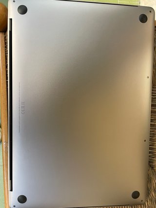 MacBook Pro 2018 Intel i7 Touch Bar