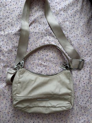 Bolso Pull&Bear beige pequeño