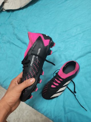 Zapatillas Adidas Predator Fútbol Negras Rosas