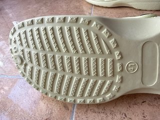 Zuecos Crocs Verdes