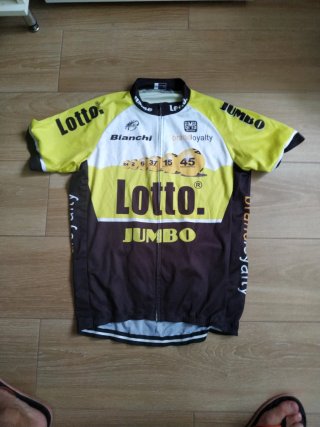 Conjunto Culotte y Maillot Ciclismo Santini Bianch