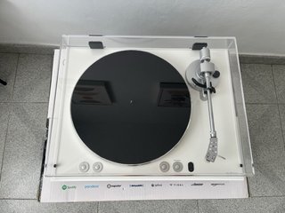 Tocadiscos Yamaha MusicCast Vinyl Blanco