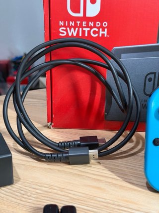 ¡Buen Estado! Nintendo Switch V2 COMPLETA