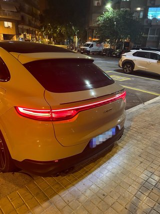 Porsche Cayenne 2025