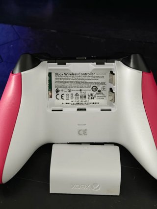 *Con GARANZIA UFFICIALE* Controller Xbox Series X/S Rosa