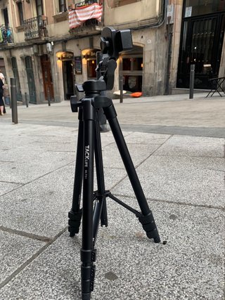 Trípode Tacklife MLT01 para móvil y cámara