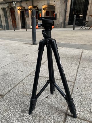 Trípode Tacklife MLT01 para móvil y cámara
