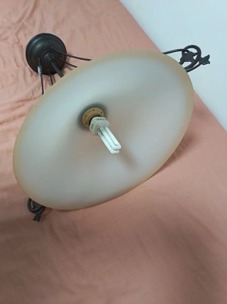 Lámpara colgante de cristal y metal