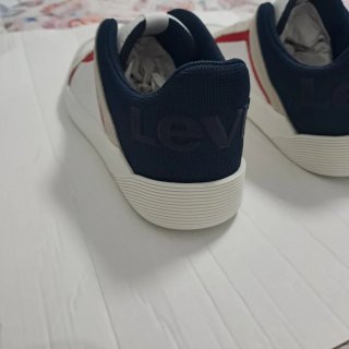 Scarpe Levi's Tg. 43