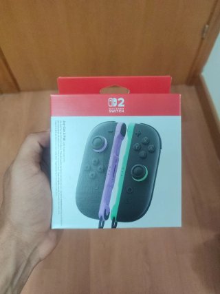 PACCHETTO NINTENDO SWITCH 2 + ACCESSORI + MONITOR LEER