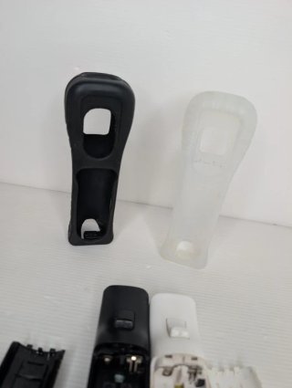 Coppia Wii Remote Plus Originali Nintendo