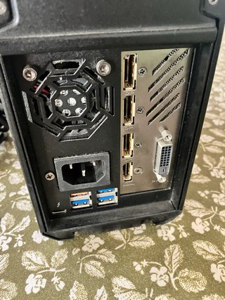 AORUS Gaming Box GTX 1080 8GB Thunderbolt 3