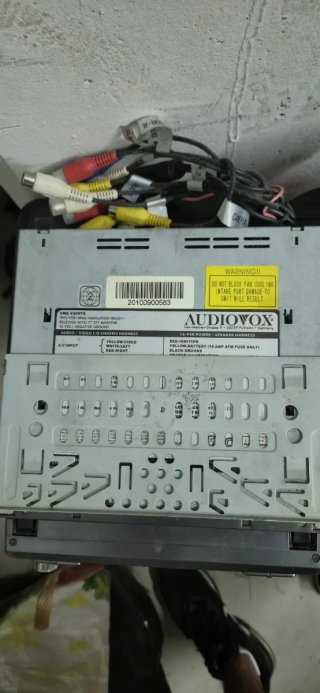 Radio Audiovox VME 9309TS 1 DIN