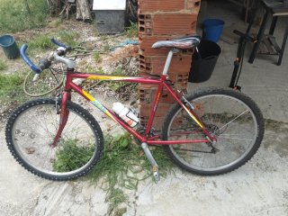 Bicicleta Atak Duero Roja