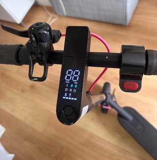 Xiaomi Mi Electric Scooter Pro 2