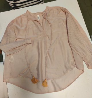 Blusa Souvenir rosa antico con nappe