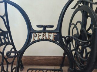Mesa Pfaff Forja Cristal