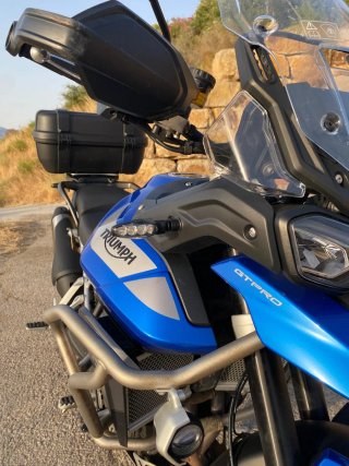 Triumph Tiger 900 GT Pro Azul 2024
