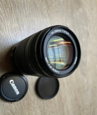 Canon EOS M5