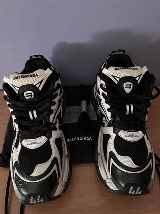 Balenciaga Runner
