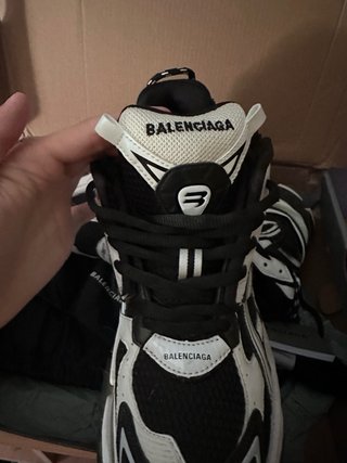 Balenciaga Runner