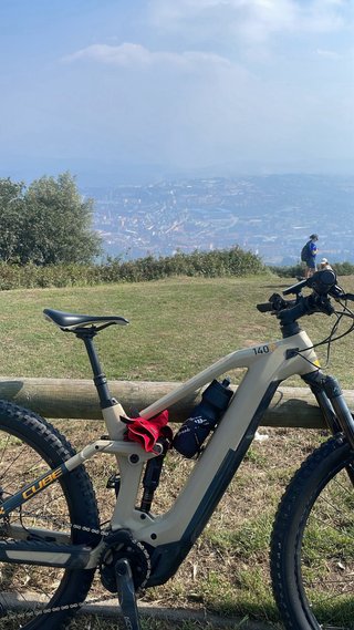 Cube Stereo Hybrid 140 HPC RACE
