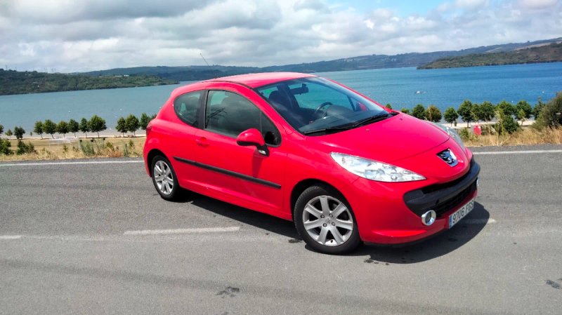 Peugeot 207 2007 - foto 1