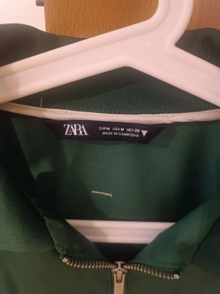 Bomber Zara verde y rosa