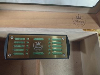 Humidor per sigari con coperchio in vetro