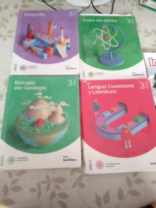 Libros CLUB parachuete 4 buen estado