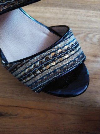 Sandalias N. 39