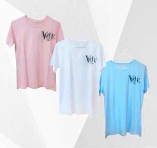Talla S. Lote de 13 camisetas de mujer VOGUE VIP.