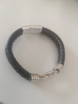 Pulsera trenzada cuero y plata