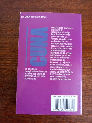 Novelas de ciencia ficción y terror.
