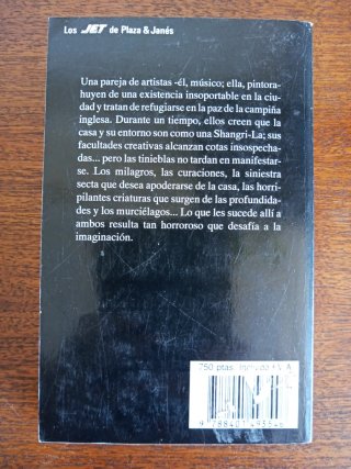 Novelas de ciencia ficción y terror.