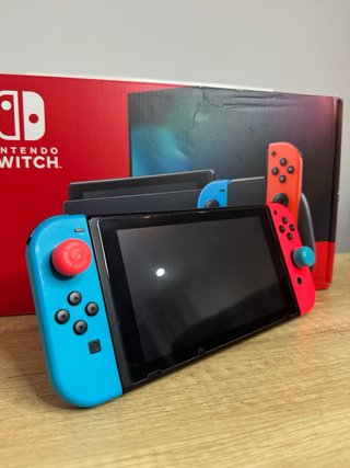 Nintendo Switch V2 ¡Como nueva! + Accesorios